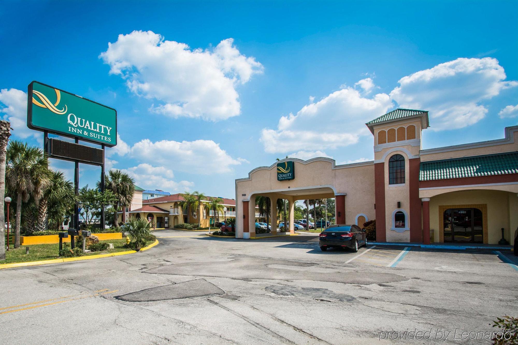 Quality Inn & Suites Eastgate 基西米 外观 照片